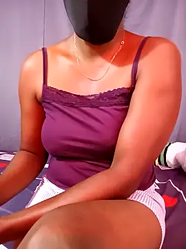 Mishel hot online show from 11/03/25, 02:13