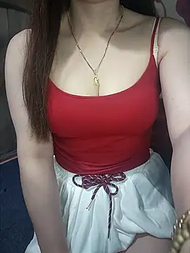 Snapshot of LeanaLy chatting on 03/14/26, 06:41 LeanaLy online show from 03/14/26, 06:41