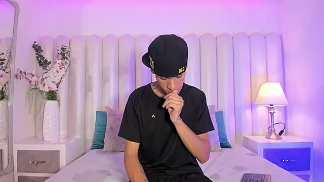 GaelCarter online show from 11/30/25, 05:33