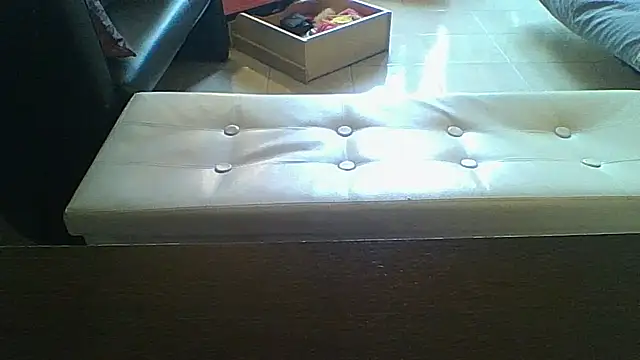 Snapshot of ulnaoumy chatting on 10/16/25, 01:56 ulnaoumy online show from 10/16/25, 01:56