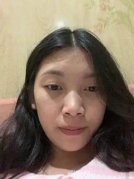 linh-lan1 online show from 11/20/25, 01:33