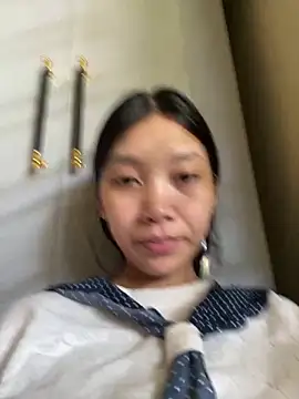 Snapshot of linh-lan1 chatting on 06/16/26, 05:10 linh-lan1 online show from 06/16/26, 05:10