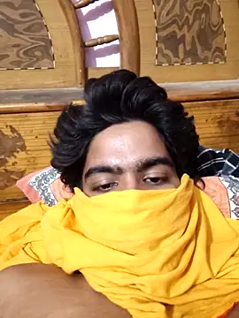 delhi  man 1 online show from 04/28/26, 07:41