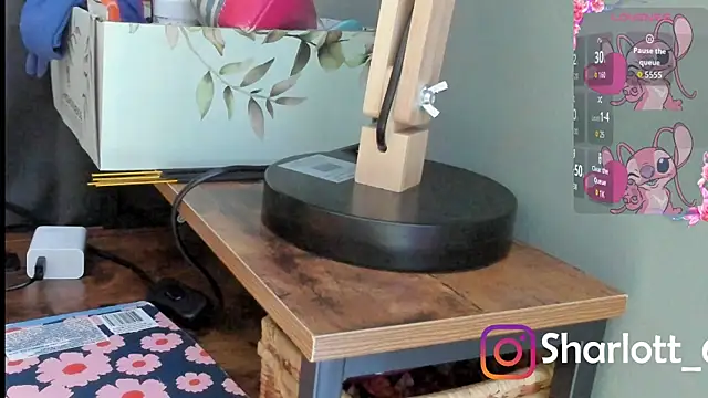 Sharlott smith online show from 12/01/25, 09:09