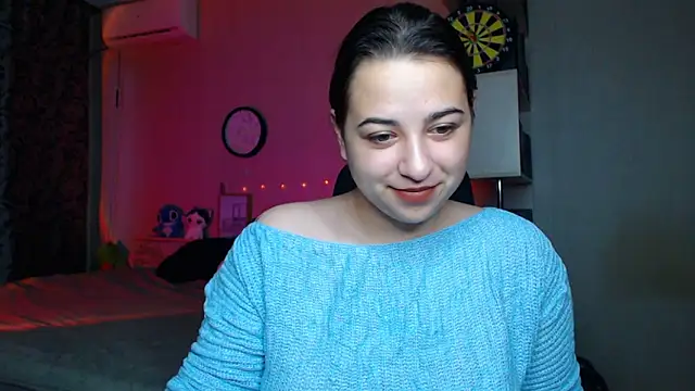 Snapshot of OliviaHeart chatting on 10/14/25, 03:07 OliviaHeart online show from 10/14/25, 03:07