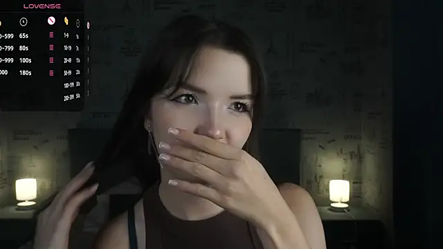 Snapshot of _Cute_World_ chatting on 10/14/25, 09:37  Cute World  online show from 10/14/25, 09:37