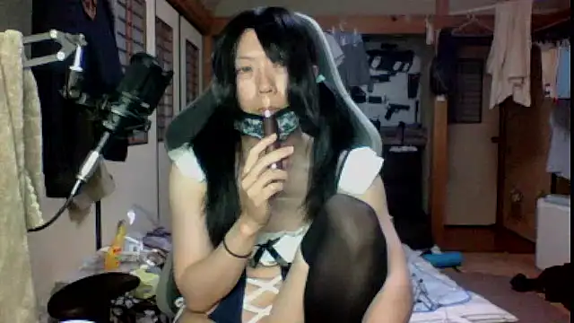 Snapshot of harinyanxxx chatting on 10/28/25, 05:59 harinyanxxx online show from 10/28/25, 05:59