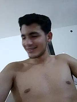 Alessandrorous online show from 10/28/25, 01:20