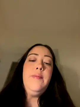 Amyblackheartxox online show from 10/16/25, 04:46