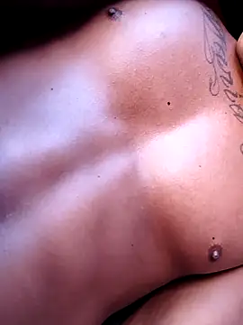 Moreno-Charmoso 30 online show from 10/12/25, 05:56