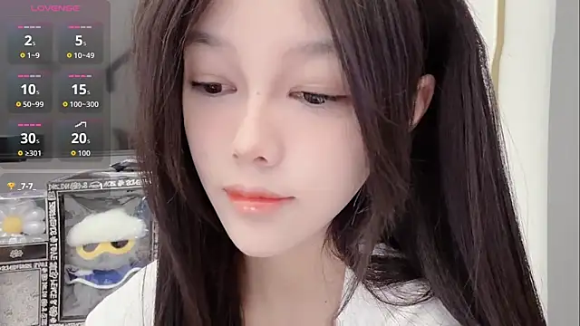Snapshot of Putingyy chatting on 10/20/25, 03:23 Putingyy online show from 10/20/25, 03:23