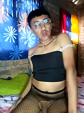 karola horny online show from 10/23/25, 01:32