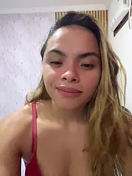 Snapshot of safadinhaquenteW chatting on 02/19/26, 03:57 safadinhaquenteW online show from 02/19/26, 03:57