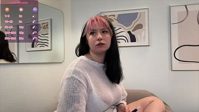 PeggyMcDean online show from 10/15/25, 07:41