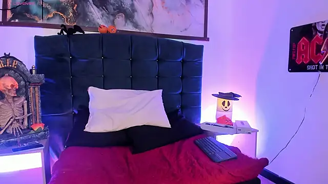 Snapshot of Ximen_moo chatting on 10/23/25, 04:34 Ximen moo online show from 10/23/25, 04:34