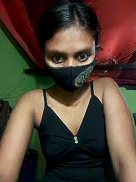 Snapshot of Night_Queen20 chatting on 10/27/25, 01:26 Night Queen20 online show from 10/27/25, 01:26