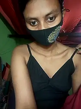 Snapshot of Night_Queen20 chatting on 10/28/25, 12:52 Night Queen20 online show from 10/28/25, 12:52