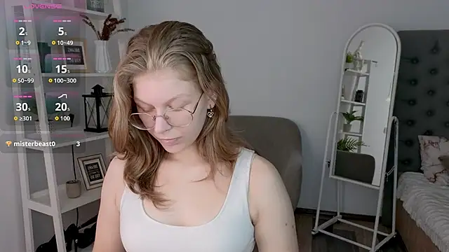 Angelie  Eyes online show from 10/12/25, 10:47