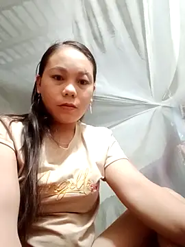 Snapshot of kitachu chatting on 10/17/25, 09:39 kitachu online show from 10/17/25, 09:39
