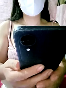 Snapshot of SansanCii chatting on 10/31/25, 05:14 SansanCii online show from 10/31/25, 05:14