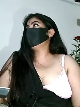 Snapshot of Jessica-03 chatting on 10/24/25, 04:58 Jessica-03 online show from 10/24/25, 04:58