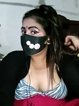 Snapshot of Jessica-03 chatting on 12/13/25, 07:53 Jessica-03 online show from 12/13/25, 07:53