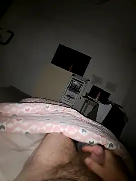 Snapshot of nico33000a chatting on 11/16/25, 09:42 nico33000a online show from 11/16/25, 09:42