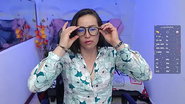 Lui Fer01 online show from 10/28/25, 11:47