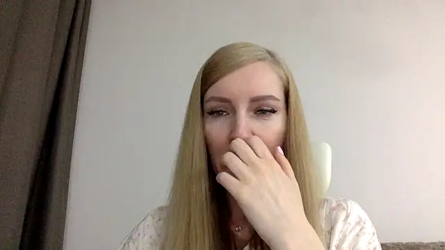 Snapshot of Neralith chatting on 05/18/26, 05:30 Neralith online show from 05/18/26, 05:30
