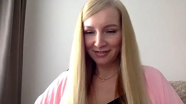 Snapshot of Neralith chatting on 05/31/26, 01:07 Neralith online show from 05/31/26, 01:07