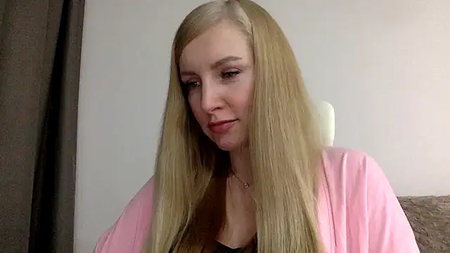 Snapshot of Neralith chatting on 05/31/26, 06:09 Neralith online show from 05/31/26, 06:09