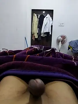 Snapshot of Playboyx143@xh chatting on 02/13/26, 05:53 Playboyx143xh online show from 02/13/26, 05:53