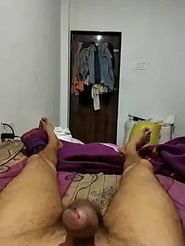 Snapshot of Playboyx143@xh chatting on 04/17/26, 07:28 Playboyx143xh online show from 04/17/26, 07:28