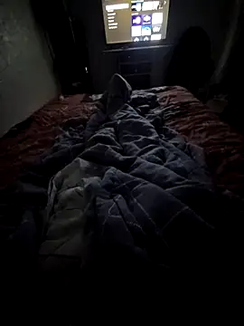 Snapshot of magrelo10 chatting on 10/13/25, 11:54 magrelo10 online show from 10/13/25, 11:54