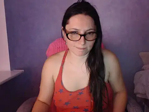 LuckyLisa23 online show from 07/16/26, 09:43