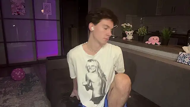 Snapshot of Jeremy1Scott chatting on 11/23/25, 03:39 Jeremy1Scott online show from 11/23/25, 03:39