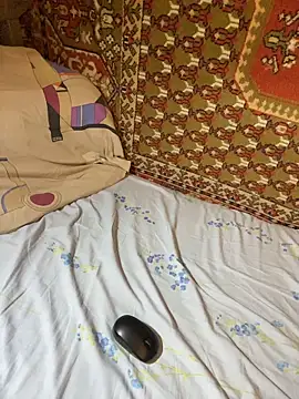 Sextigr2003 online show from 10/28/25, 03:25