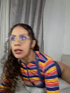 danna gomez 07 online show from 10/25/25, 11:32