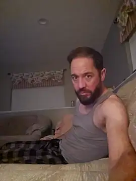 Snapshot of LudaX1 chatting on 11/02/25, 05:10 LudaX1 online show from 11/02/25, 05:10