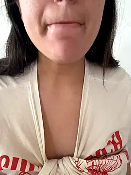 mamimamacitaaa online show from 10/21/25, 07:42