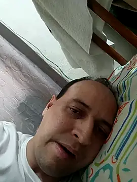 Snapshot of sacarlettareyo chatting on 10/17/25, 08:55 sacarlettareyo online show from 10/17/25, 08:55