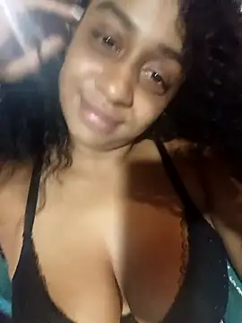 Snapshot of lacrespa24 chatting on 12/03/25, 11:25 lacrespa24 online show from 12/03/25, 11:25