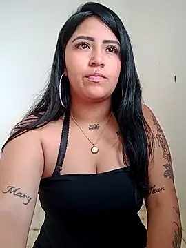 nikol 206 online show from 10/16/25, 07:26