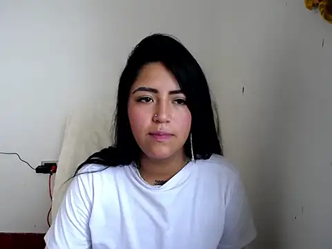 nikol 206 online show from 10/17/25, 03:14