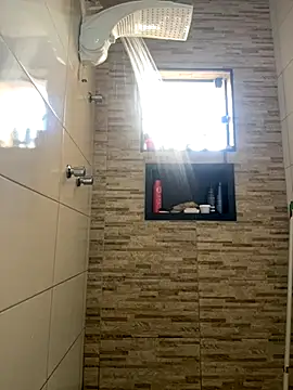 Snapshot of marycamp chatting on 10/18/25, 11:33 marycamp online show from 10/18/25, 11:33