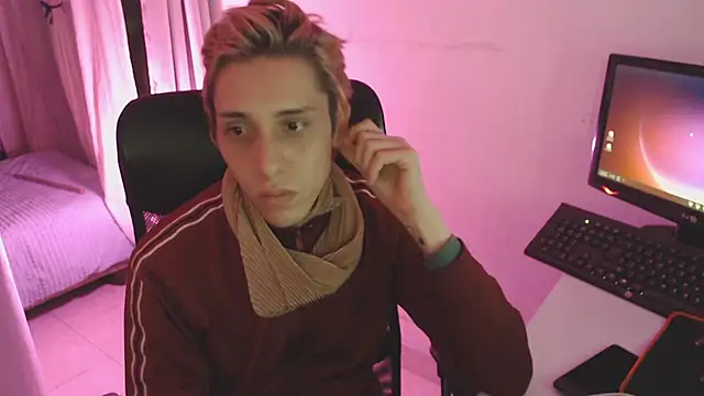 KingSuccubus online show from 11/04/25, 04:00