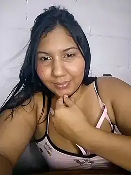 Snapshot of bebarika chatting on 10/14/25, 10:10 bebarika online show from 10/14/25, 10:10