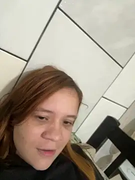 Snapshot of ruivinhadancer chatting on 10/29/25, 12:24 ruivinhadancer online show from 10/29/25, 12:24