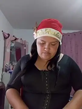 Snapshot of natt-bigass chatting on 12/14/25, 01:11 natt-bigass online show from 12/14/25, 01:11