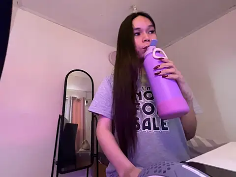 Snapshot of sweetakana chatting on 11/01/25, 06:26 sweetakana online show from 11/01/25, 06:26